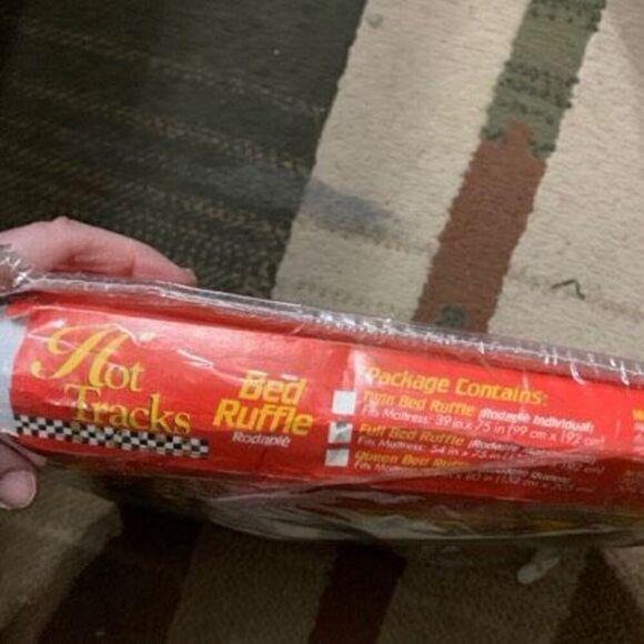 Hot Tracks Racing Gear Full Bed Ruffle *New* - Picture 2 of 6